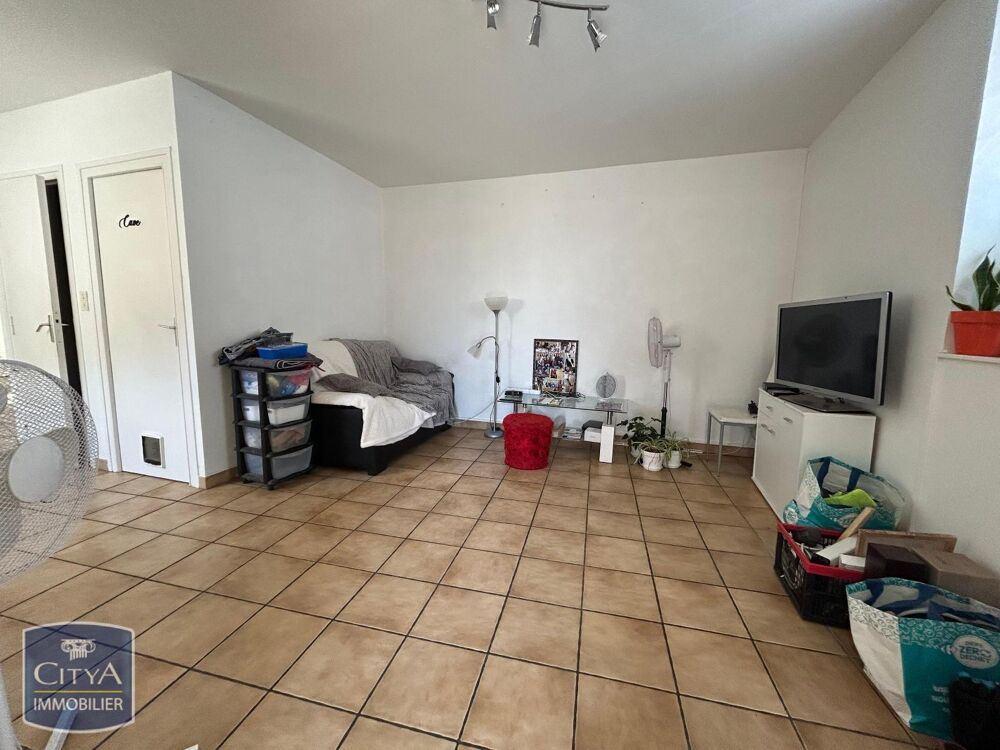 location Maison - 5 pièce(s) - 101 m² Volvic (63530)