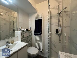  Appartement à louer 1 pièce 14 m²