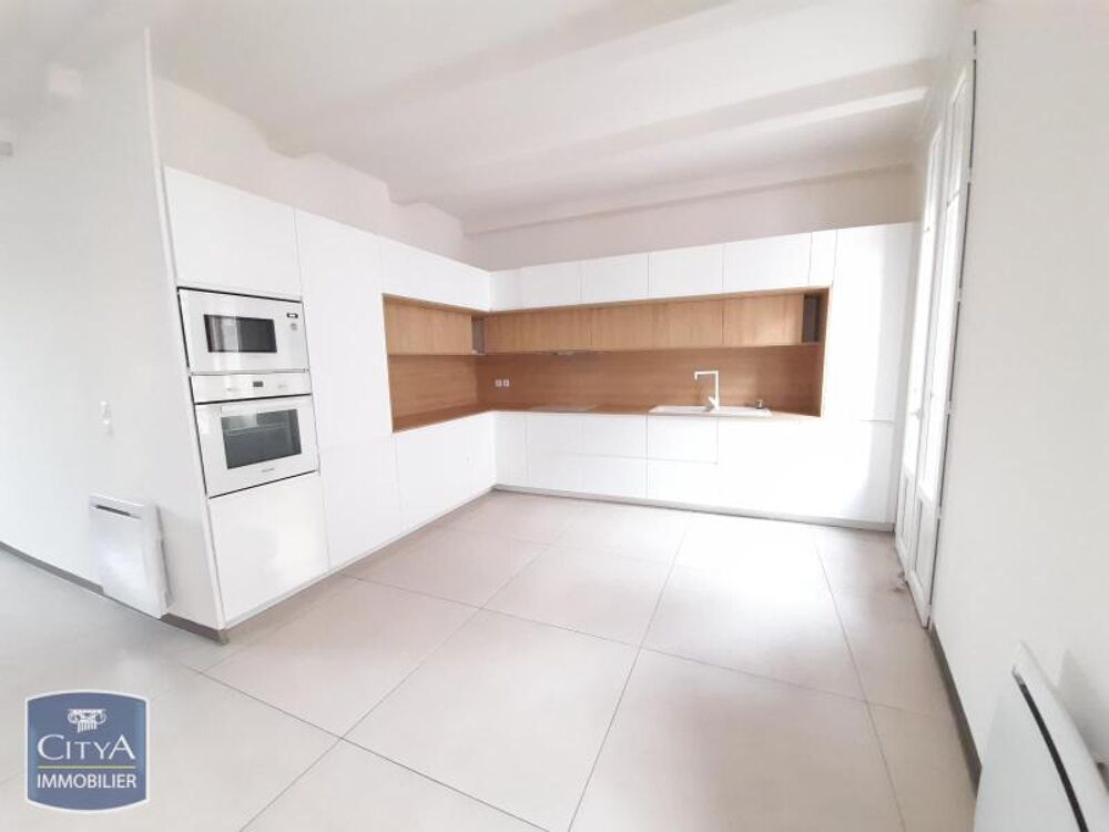 location Appartement - 4 pièce(s) - 97 m² Nîmes (30000)