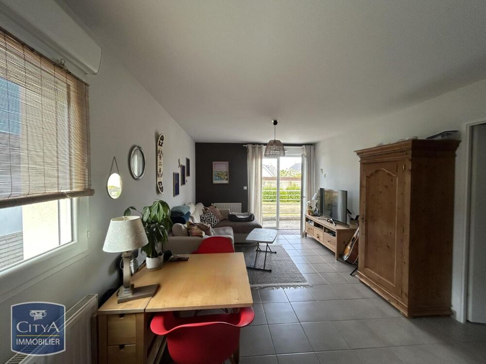 location Appartement - 3 pièce(s) - 58 m² Port-Louis (56290)