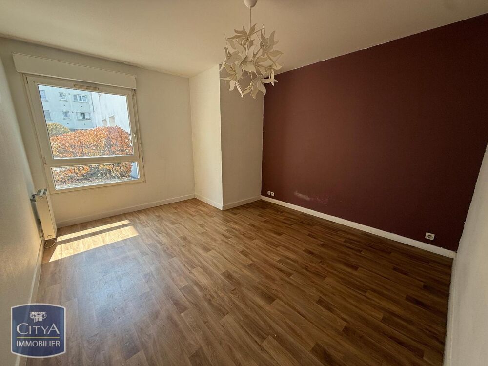 René Bouhier - À LOUER : Appartement deux pièces de 39,1....