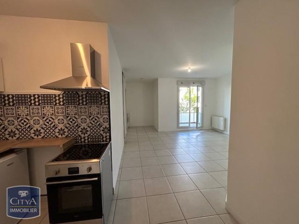 location Appartement - 2 pièce(s) - 39 m² Tassin-la-Demi-Lune (69160)