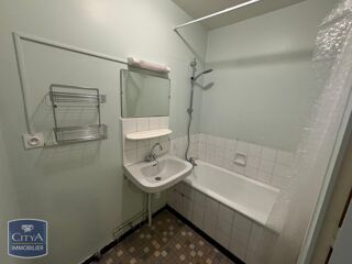  Appartement à louer 1 pièce 38 m²