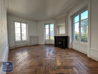  Appartement � louer 4 pi�ces 99 m�