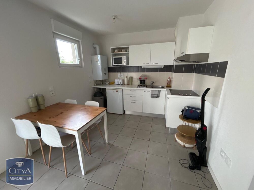 À LOUER : Bel Appartement T3, idéalement situé dans la c....