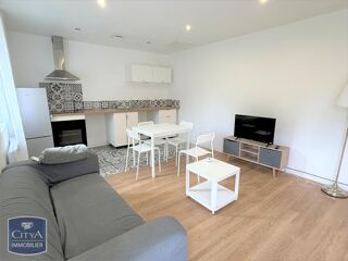  Appartement à louer 2 pièces 43 m²