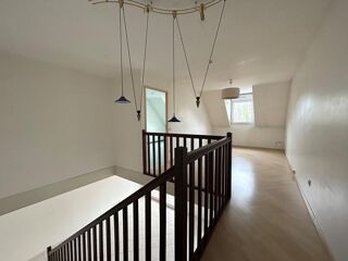  Appartement � louer 5 pi�ces 120 m�