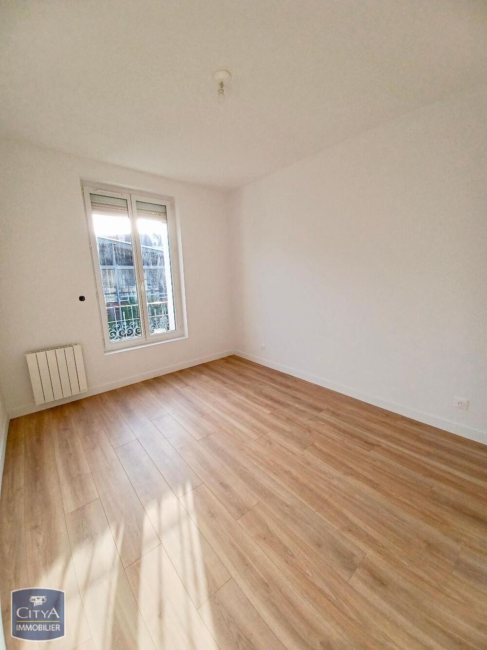 location Appartement - 3 pièce(s) - 48 m² Les Pavillons-sous-Bois (93320)