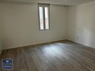  Appartement à louer 2 pièces 43 m²