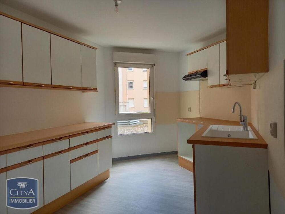 location Appartement - 4 pièce(s) - 112 m² Châteauroux (36000)