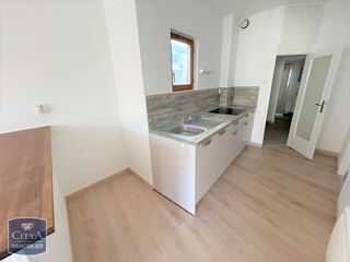  Appartement à louer 2 pièces 61 m²