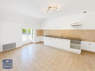  Appartement à louer 3 pièces 98 m²