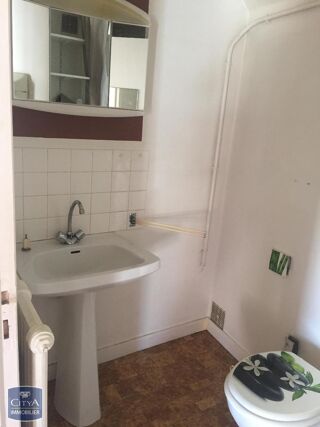  Appartement à louer 1 pièce 25 m²