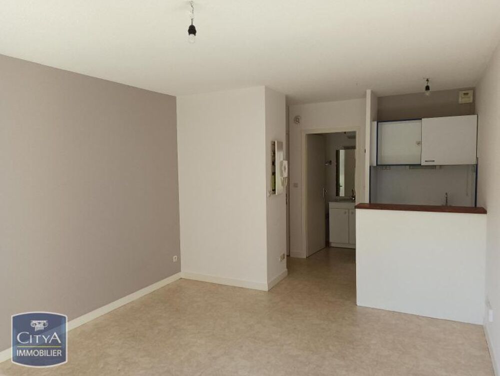 location Appartement - 1 pièce(s) - 24 m² Poitiers (86000)