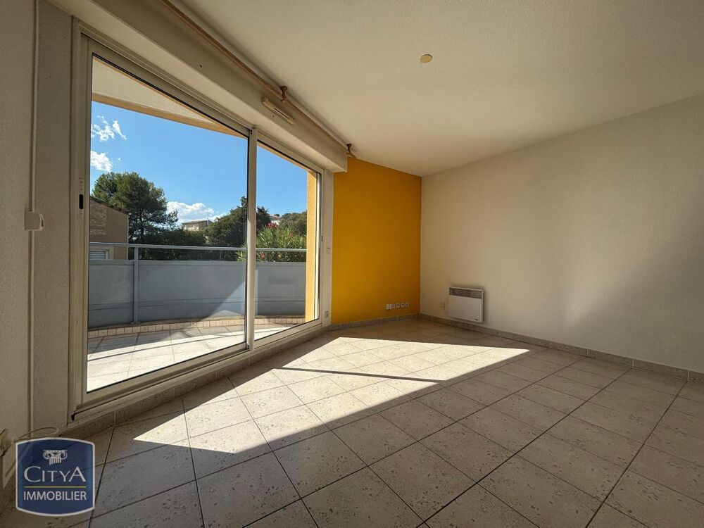 location Appartement - 2 pièce(s) - 45 m² Nimes (30900)