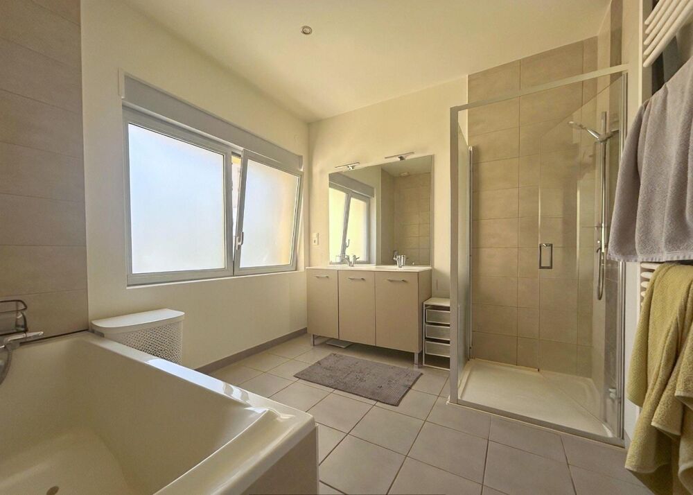 location Appartement - 5 pièce(s) - 101 m² Montbéliard (25200)