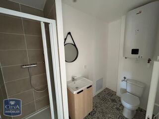  Appartement à louer 2 pièces 34 m²