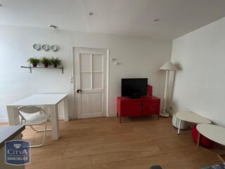  Appartement à louer 2 pièces 31 m²