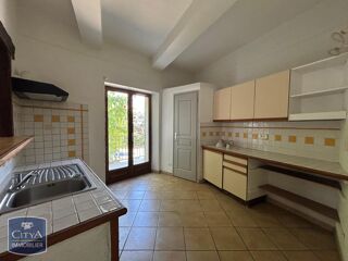  Appartement à louer 2 pièces 63 m²