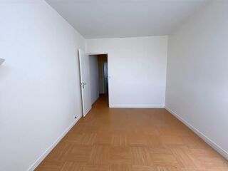  Appartement � louer 5 pi�ces 80 m�