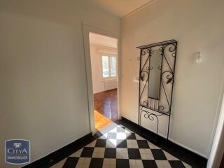  Appartement à louer 3 pièces 65 m²