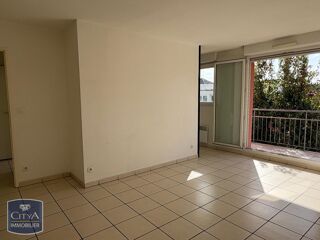  Appartement à louer 2 pièces 46 m²