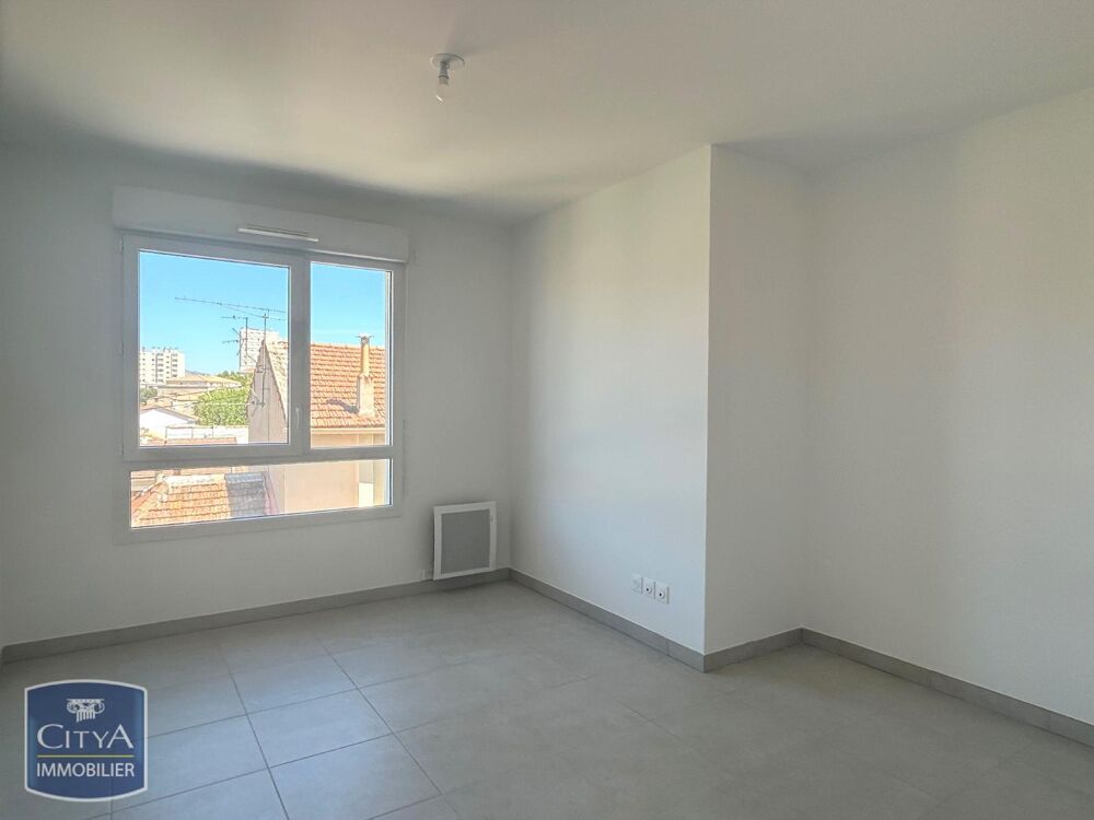 location Appartement - 3 pièce(s) - 59 m² Marseille 11