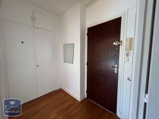  Appartement à louer 1 pièce 40 m²