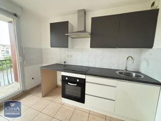  Appartement à louer 3 pièces 60 m²