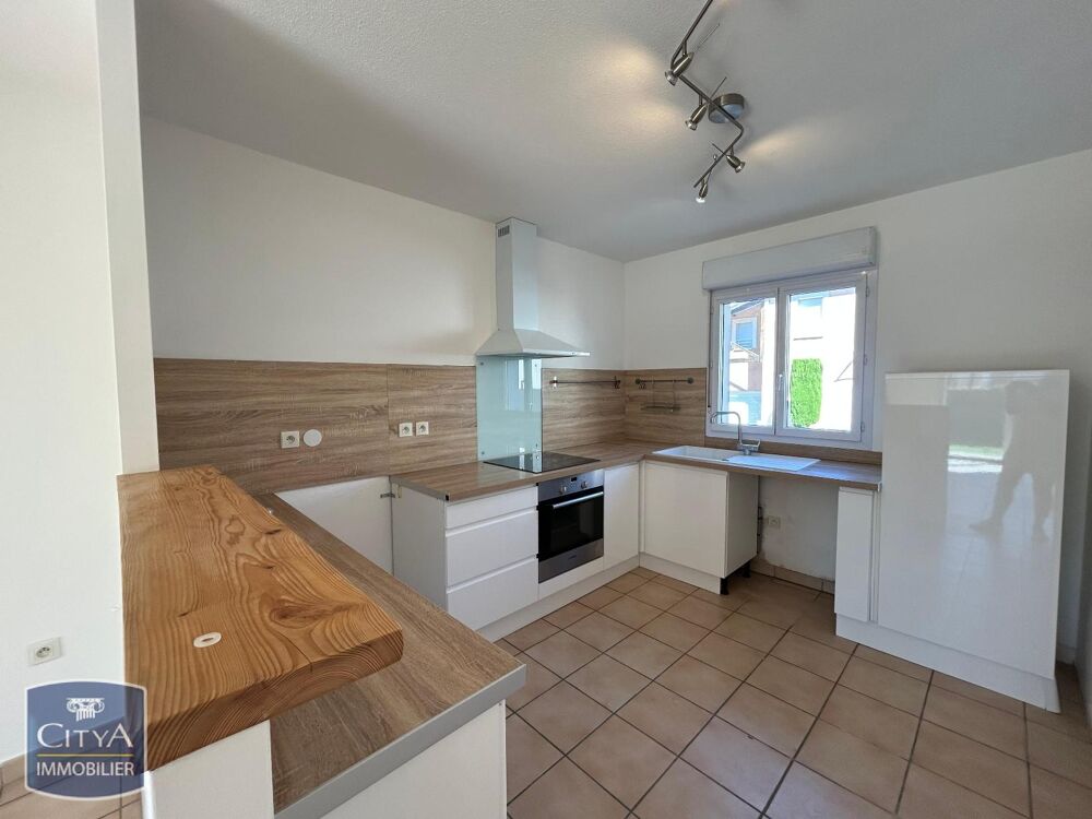 location Maison - 3 pièce(s) - 71 m² Mercuès (46090)