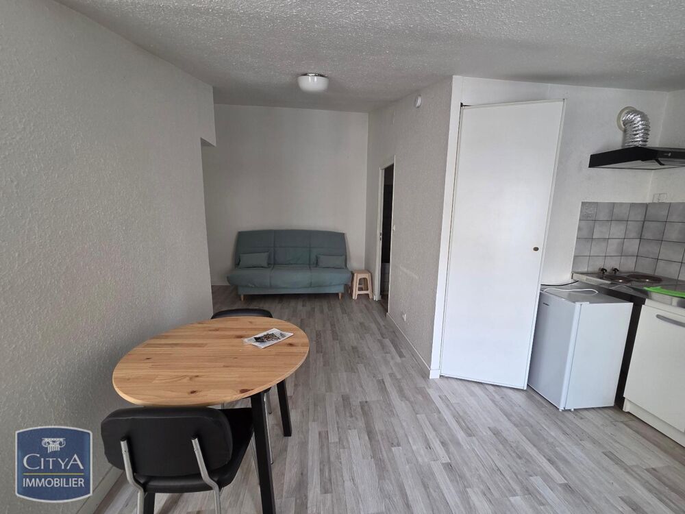 À LOUER : Studio T1 situé Rue Maurice Weiss à Clermont-F....
