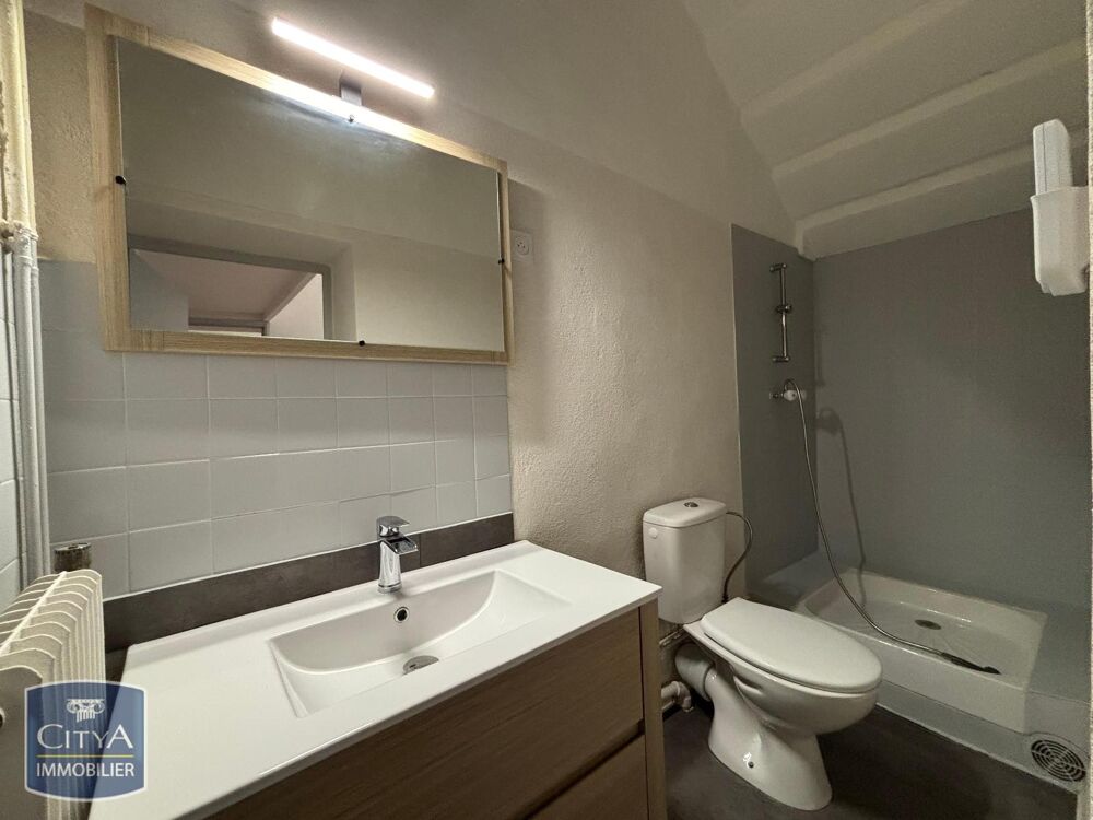 LOCATION - T2 BIS - NIMES - CENTRE VILLE - IMMEUBLE DE C....