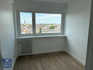  Appartement à louer 4 pièces 108 m²