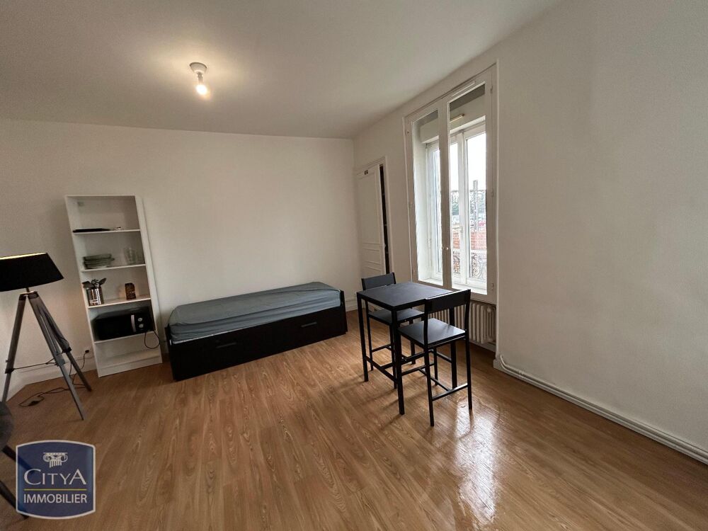 Gare - À LOUER : Appartement meublé rénové T1 situé dans....