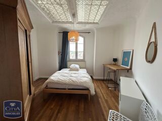  Appartement à louer 4 pièces 87 m²