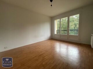  Maison à louer 6 pièces 140 m²