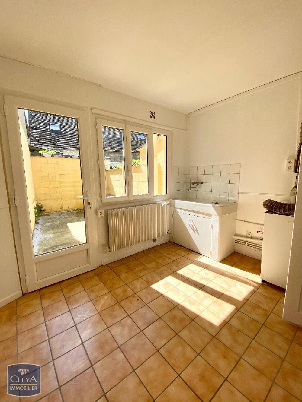 location Maison - 3 pièce(s) - 74 m² Beauvais (60000)