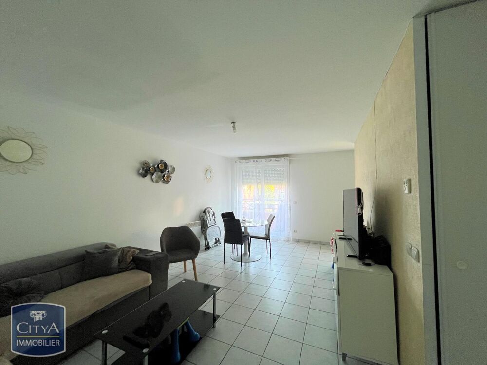 location Appartement - 3 pièce(s) - 63 m² Louvroil (59720)