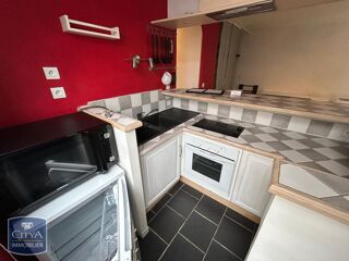  Appartement à louer 1 pièce 34 m²