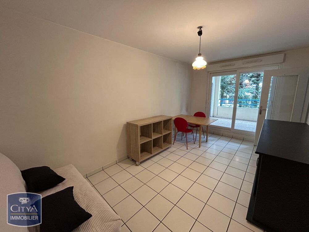 location Appartement - 1 pièce(s) - 24 m² Clermont-Ferrand (63000)