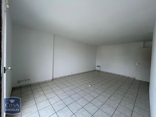  Appartement à louer 1 pièce 37 m²