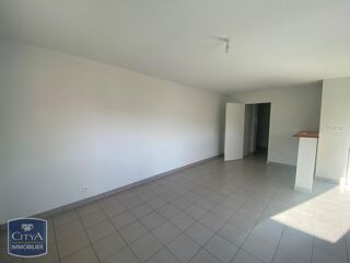  Appartement à louer 2 pièces 45 m²