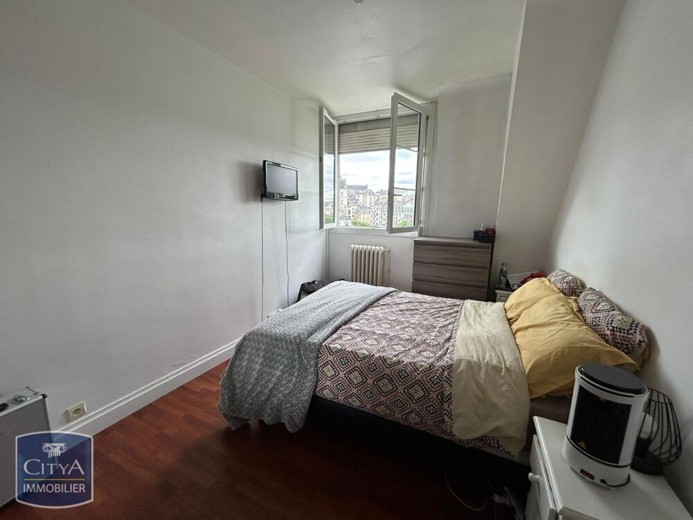 À LOUER : Appartement T2 situé à Laval Rive Gauche. L'ap....