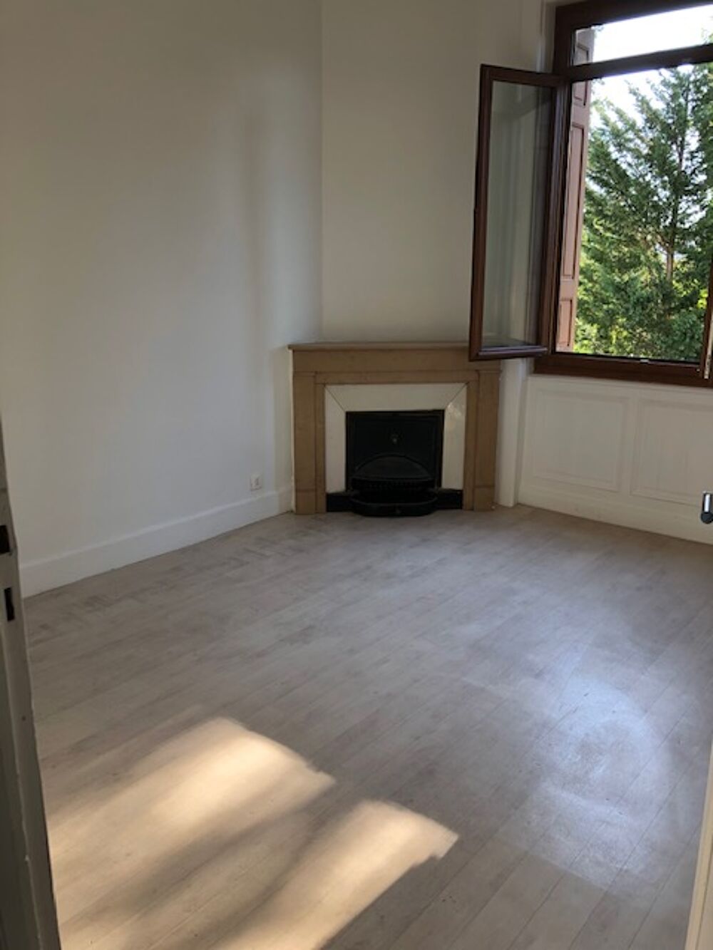location Appartement - 2 pièce(s) - 34 m² Villars (42390)