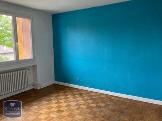  Appartement à louer 4 pièces 81 m²