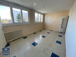  Appartement à louer 3 pièces 61 m²