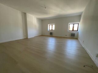  Appartement à louer 1 pièce 45 m²