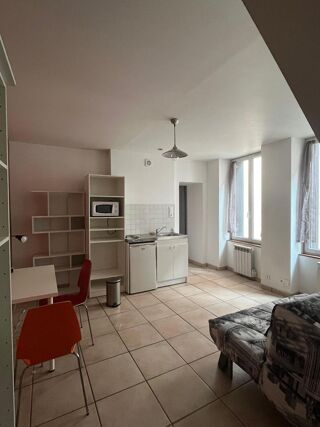  Appartement à louer 1 pièce 21 m²