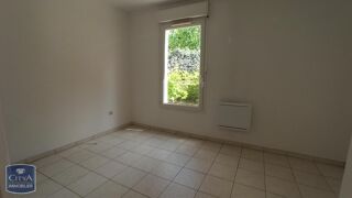  Appartement à louer 2 pièces 57 m²
