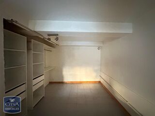  Appartement à louer 1 pièce 40 m²